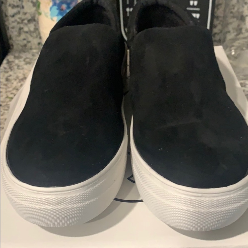 Steven Madden Platform Slip Ons